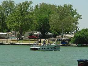 Boating in Kingsland