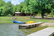 Hidden Cedar Lodge on Cedar Creek Lake in Texas