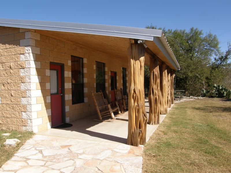Frio River Cabins: River Belle House